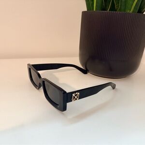 Chic Black Sunglasses with Gold Detail